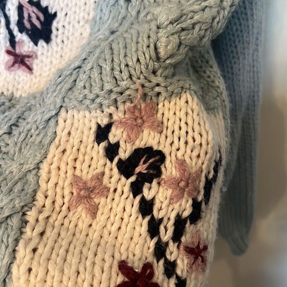 Chunky Vintage Flower Sweater M - Picture 5 of 7